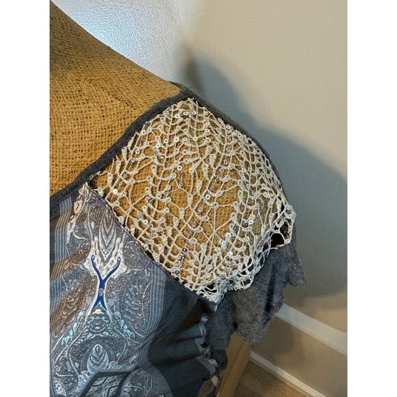 Tiny Dressy Blouse Top Lace Shoulder Design Size M Silver Gray - Picture 3 of 7